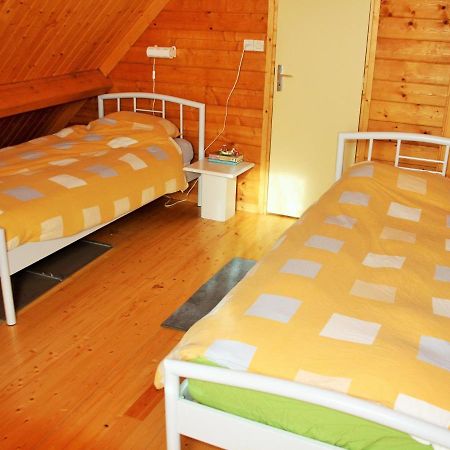 Pretty Chalet In Beaulieu With Private Pool Ngoại thất bức ảnh