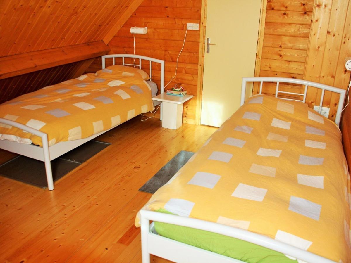 Pretty Chalet In Beaulieu With Private Pool Ngoại thất bức ảnh