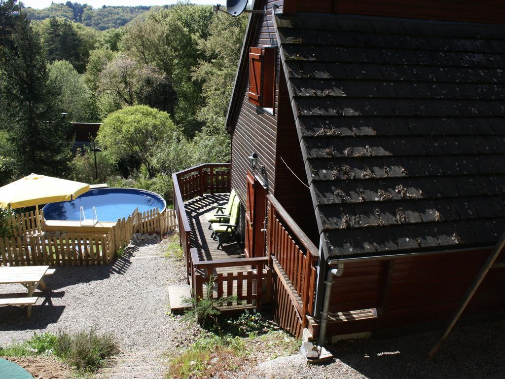 Pretty Chalet In Beaulieu With Private Pool Ngoại thất bức ảnh
